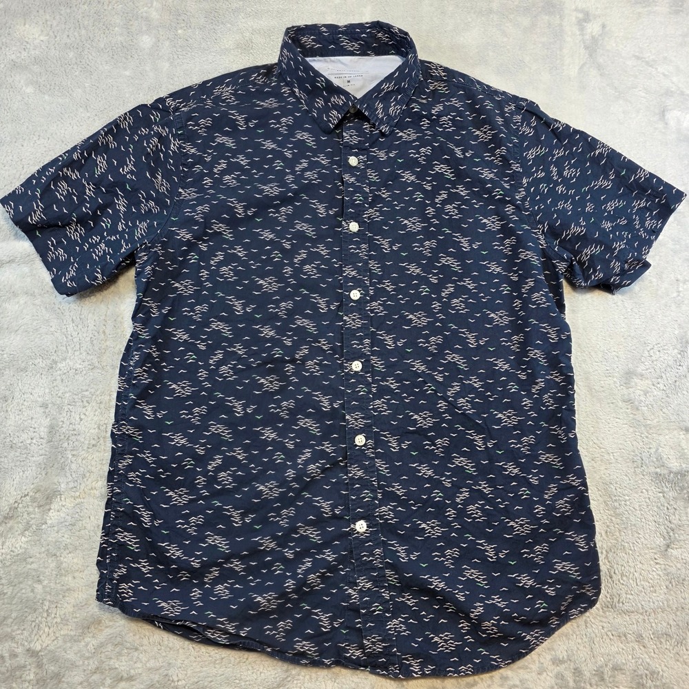 Banana Republic Mens M Navy Blue Short Sleeve Seagull Print Luxe Poplin Slim Fit